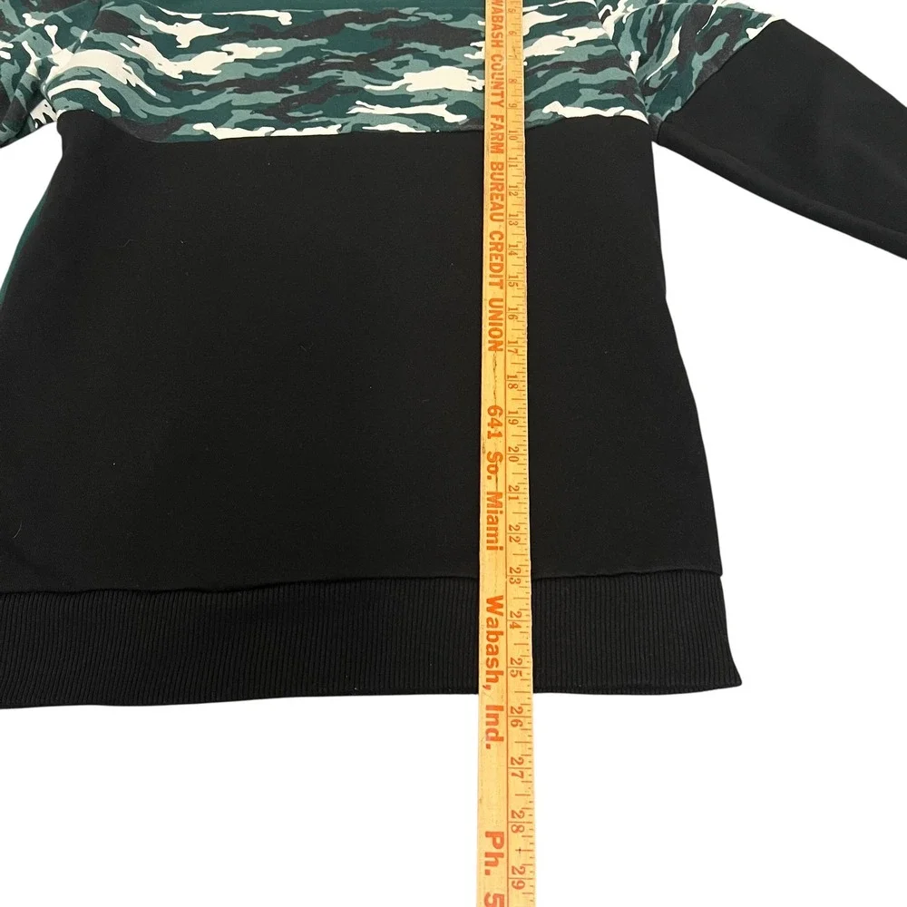 The Childrens Place Green Camo‎ Long Sleeve Crewneck Sweatshirt Size 14 XL Boys